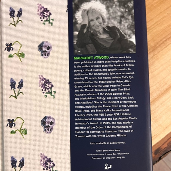 The Testaments Hardcover - Picture 5 of 5